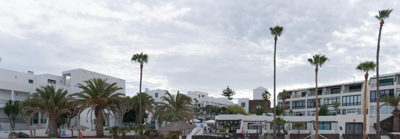 Luxury Casa Playa Roca Bord De Mer Costa Teguise Bagian luar foto