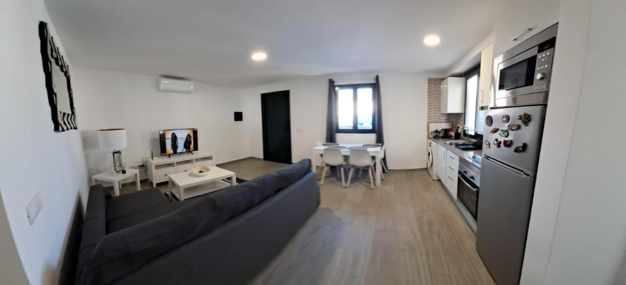 Luxury Casa Playa Roca Bord De Mer Costa Teguise Bagian luar foto